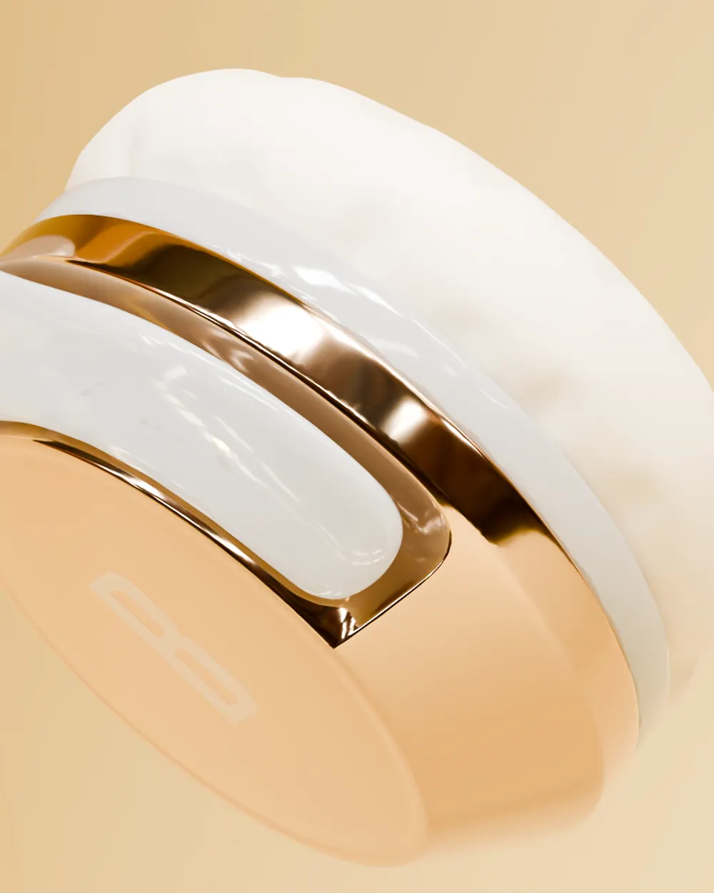 Detail of the bisque polycarbonate cup and the cushion seam